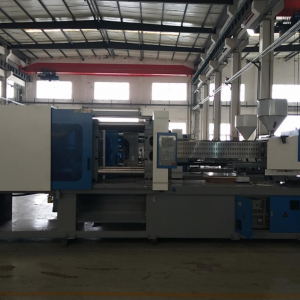 Plastic Injection Machine